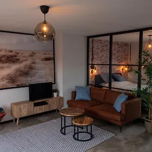  Apartment De Boulevard 2
